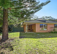 Dolphin Cottage - in the heart of Callala Beach - Tweed Heads Accommodation