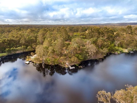 Donnelly Lakes - Tweed Heads Accommodation 0