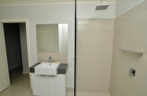 Doze On Green - Tweed Heads Accommodation 3