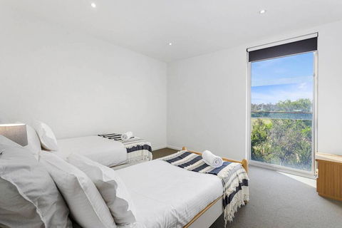 DREW Golfers Delight Close To St Andrews Beach - Tweed Heads Accommodation 3