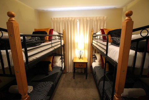 Dromaius 5 - Great Views Of The Snowy Mountains - Tweed Heads Accommodation 2