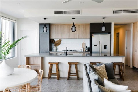 Dune Beach Front Apartment 15 - Tweed Heads Accommodation 1