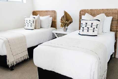Dune Beach Front Apartment 15 - Tweed Heads Accommodation 2