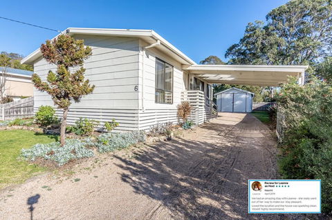 Eagle Bay Cottage - Tweed Heads Accommodation 0