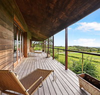 Eagles Rest  Maluna Vineyard - Tweed Heads Accommodation
