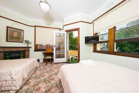 East Sydney Hotel - Tweed Heads Accommodation 2