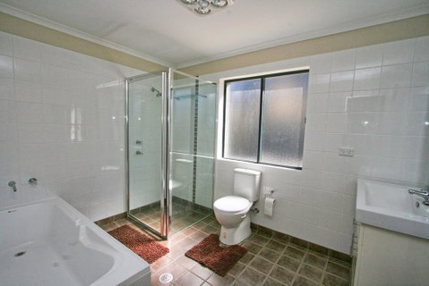 Eclipse 13/10 Nettin Circuit - Tweed Heads Accommodation 2