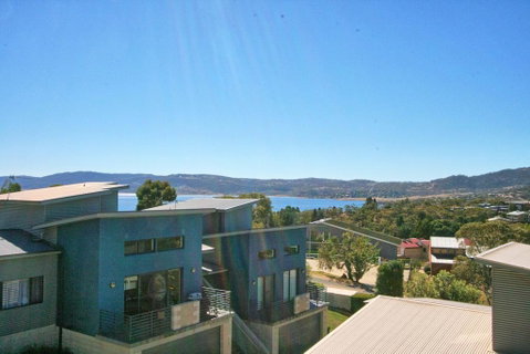 Eclipse 13/10 Nettin Circuit - Tweed Heads Accommodation 1