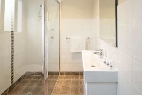 Eclipse 5- Spacious Townhouse - Tweed Heads Accommodation 2