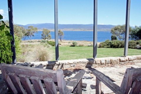 Edzell - Stunning Waterfront Home - Tweed Heads Accommodation 0