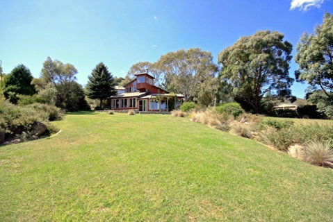 Edzell - Stunning Waterfront Home - Tweed Heads Accommodation 1