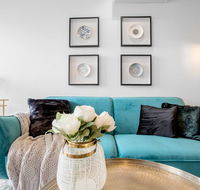 Elegant 2BRFootscray Station - Tweed Heads Accommodation