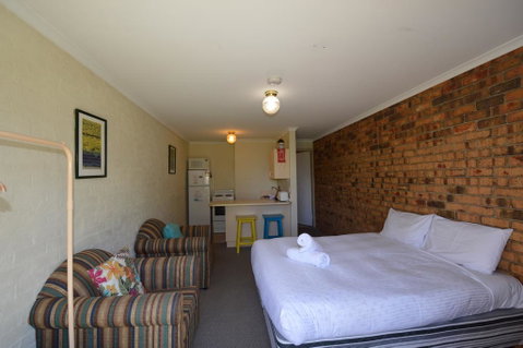 Ellswood 1 - Tweed Heads Accommodation 0