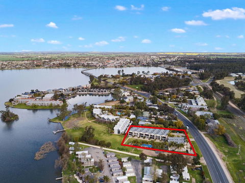 ELSINOR Townhouse 3 Mulwala - Tweed Heads Accommodation 3
