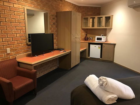 Eltham Motor Inn - Tweed Heads Accommodation 3