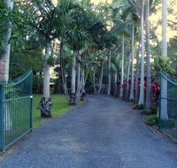 Emerald Tropical Palms B  B - Tweed Heads Accommodation