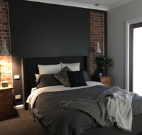 Executive Villa private 2 bedroom in ideal location - Tweed Heads Accommodation