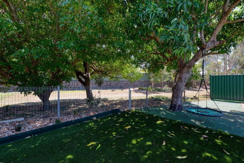 Fabulously Presented Family Retreat On Bribie Island - Tweed Heads Accommodation 0