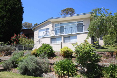 Fairways Close - Tweed Heads Accommodation 1