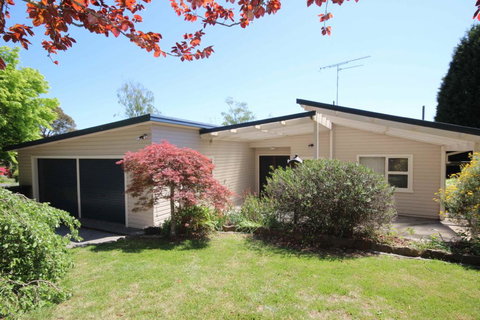 Fairways Close - Tweed Heads Accommodation 0