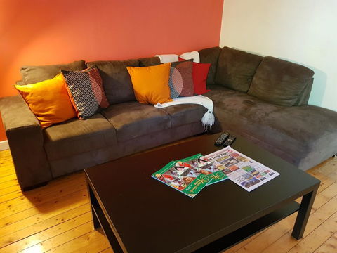Family Getaway In Eildon - Pet Friendly - Tweed Heads Accommodation 3