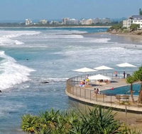 Family Romance Fun on Kings Beach - Tweed Heads Accommodation