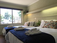 Finley Country Club Hotel Motel