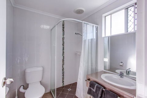 Galaxy Mackay Motor Inn - Tweed Heads Accommodation 1