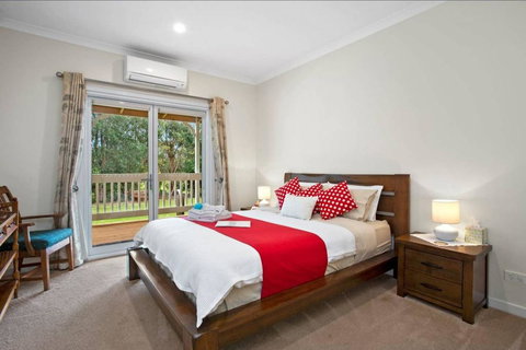 GALBRAITH BEACH STUDIO 1 - Tweed Heads Accommodation 0