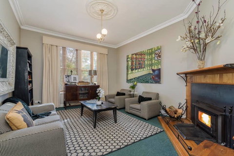 Gather At 65 Main In Hepburn Springs - Tweed Heads Accommodation 1