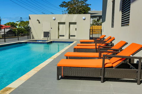 Gladstone Central Plaza - Tweed Heads Accommodation 1