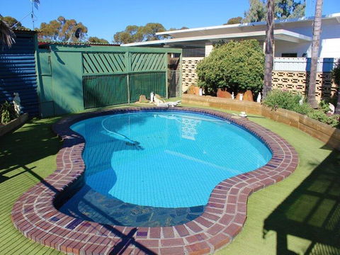 Glossop Motel - Tweed Heads Accommodation 2