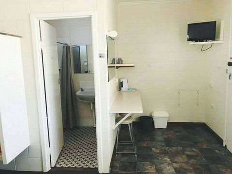 Glossop Motel - Tweed Heads Accommodation 1