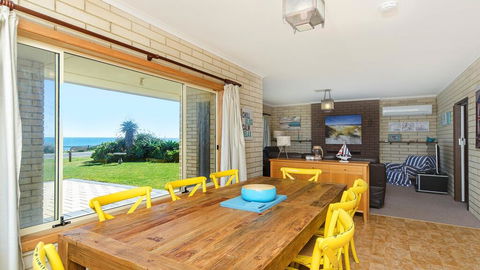 Golden Days - 30 Gold Coast Drive - Tweed Heads Accommodation 0