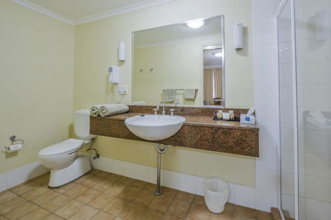 Golden Guitar Motor Inn - Tweed Heads Accommodation 1