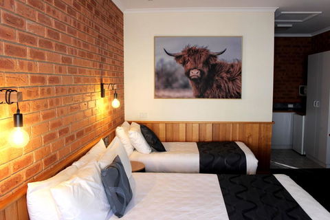 Golden River Motor Inn - Tweed Heads Accommodation 3