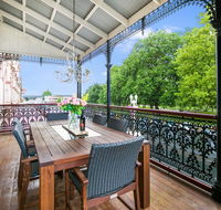 Grand  Central on George - Unique - Opulent - Tweed Heads Accommodation