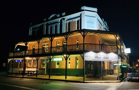 Grand Neath Hotel - Tweed Heads Accommodation 1
