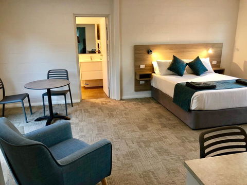 Gundagai Tourist Suites - Tweed Heads Accommodation 0