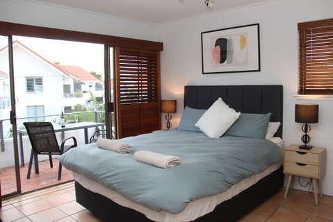 Haven On Noosa Hill - Sunset Views, Pools, Spa - Tweed Heads Accommodation 3