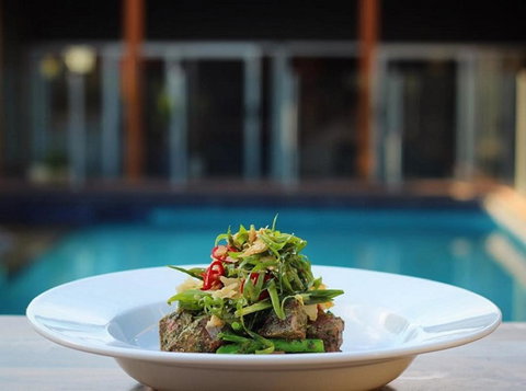 Heathcote Inn - Tweed Heads Accommodation 0