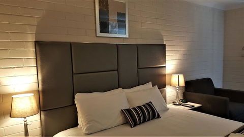 Hibiscus Lakeside Motel - Tweed Heads Accommodation 2