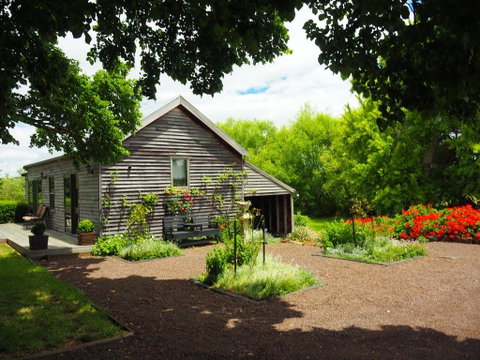 Historic Timboon House Stables & Gardens - Tweed Heads Accommodation 1