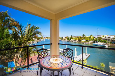Holiday Home Luxe @ Sanctuary Cove - Tweed Heads Accommodation 3