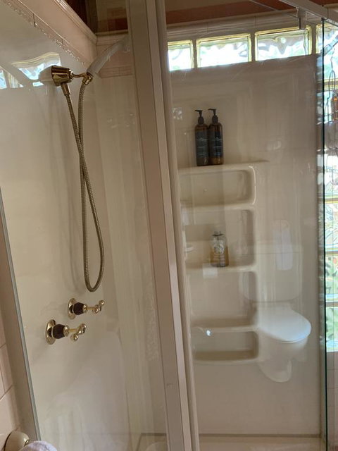 Holly Cottage - Tweed Heads Accommodation 1