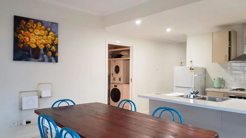 Homely Getaways - Eighth Street Mildura - Tweed Heads Accommodation 2