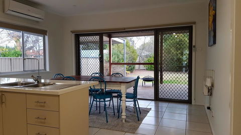 Homely Getaways - Eighth Street Mildura - Tweed Heads Accommodation 0