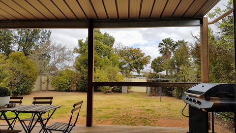 Homely Getaways - Eighth Street Mildura - Tweed Heads Accommodation 1