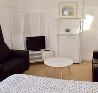 Homy Apartment In Trendy Haberfield - Tweed Heads Accommodation