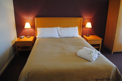 Horse & Jockey Hotel Motel - Tweed Heads Accommodation 1